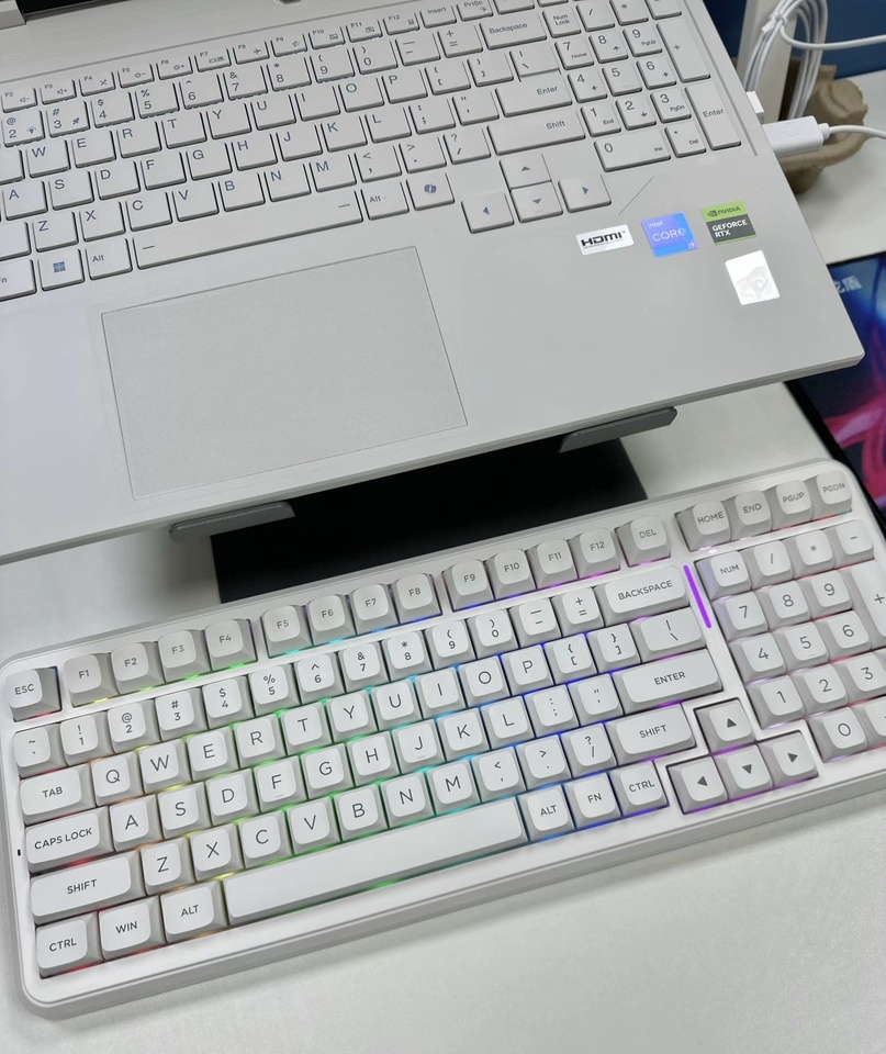 MCHOSE K99 V3 Customizable Mec - Gaming Keyboard Wireless recension och pris
